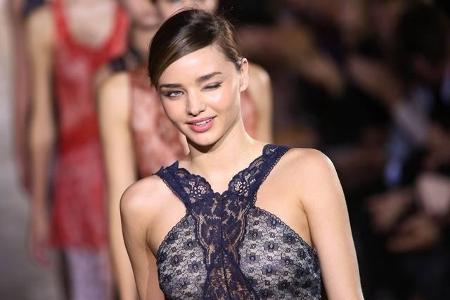 Auf Platz 3 hat sich die Australierin Miranda Kerr getwittert. 15.174.120 Menschen verfolgen die Status-Updates der Ex von O...