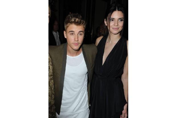 Was wohl Skandal-Sänger Justin Bieber zu dem neuen Job der süßen Kendall sagt? Immerhin hatte der Teenie-Schwarm erst vor zw...