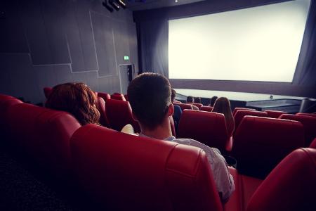 Bei Regenwetter ins Kino