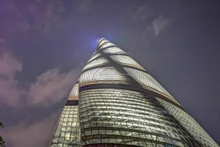 Shanghai Tower ZUMA Press.jpg