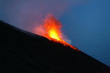 spektakuläre vulkane stromboli italien