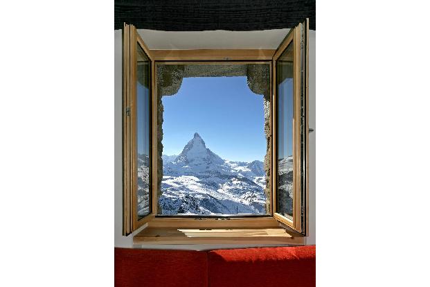 01.3 3100 Kulmhotel Aussicht Matterhorn.jpg