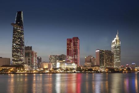 Skyline Saigon, Zentrum mit Bitexo-Tower, Distrikt 1, Abendd...