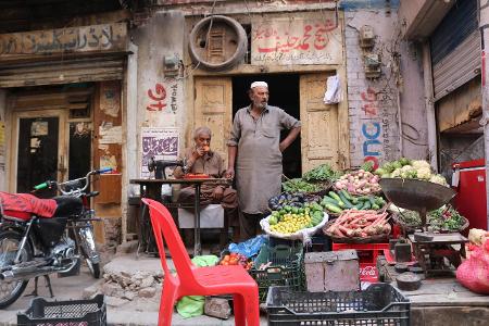 PAK Anarkali Bazaar 1.jpg