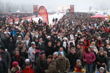 Super-Wintergaudi im Harz – 3. Internationales Nacktrodeln 2011