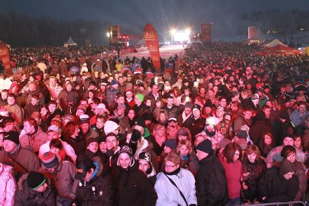 Super-Wintergaudi im Harz – 3. Internationales Nacktrodeln 2011