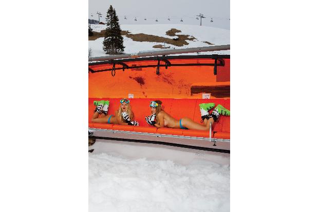 skilehrerinnen nackt kalender