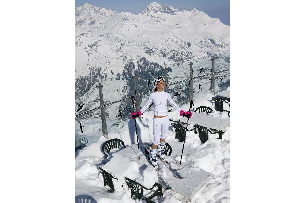 Heiß-kalt: Der Skilehrerinnen-Kalender 2012!
