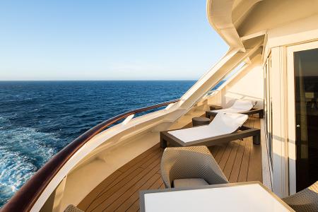 1.4 4-desire-cruises-balcony.jpg
