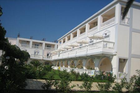 Hotel Belussi Beach *** – Zakynthos