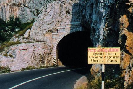 Tunnel