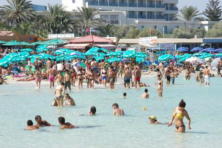 Nissi Bay Beach Bar