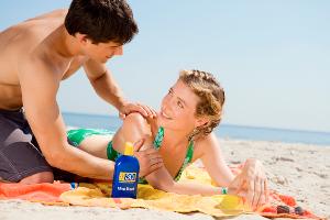 Der beste Job des Sommers: Sonnencremer am Atlantik