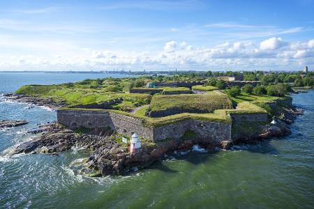 Suomenlinna_Credit Shutterstock_Anders E. Skanberg.jpg