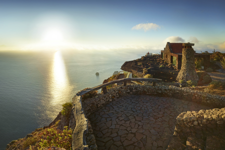 Mirador De la Peña, El Hierro © hellocanaryislands.png