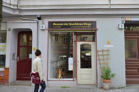 Museum der unerhoerten Dinge, Crellestrasse, Schoeneberg, Be...