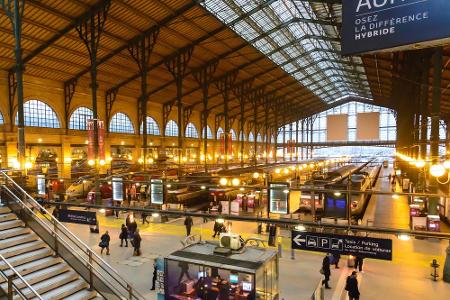 Und ein drittes Mal geht die Reise nach Paris. Der Gare du Nord zählt weltweit zu den meistfrequentierten Bahnhöfen überhaup...
