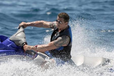 Nein, das ist kein Dreh für einen neuen Action-Film mit Sylvester Stallone. So sieht es aus, wenn der 68-Jährige mit seiner ...