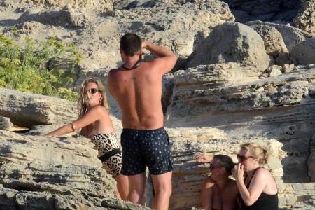 ...jedes Foto ein Volltreffer wird. Wer der muskulöse Fotograf ist, ist zwar nicht bekannt, aber ganz offensichtlich kann ei...