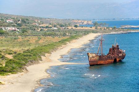 Das Wrack Dimitrios in Valtaki