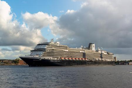 Kiel, Germany, September 05, 2019 - Das Kreuzfahrtschiff Niu...