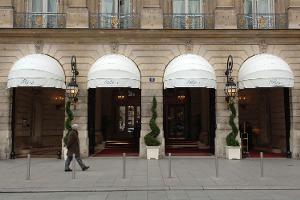 Luxushotels ausgetrickst: Obdachloser tauschte Brücke gegen Luxus-Suite