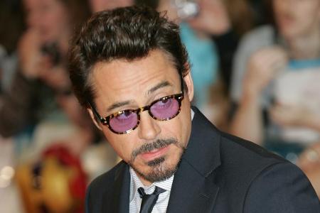 Robert Downey jr. legt sein Erspartes ebenfalls längerfristig an. Und zwar in 