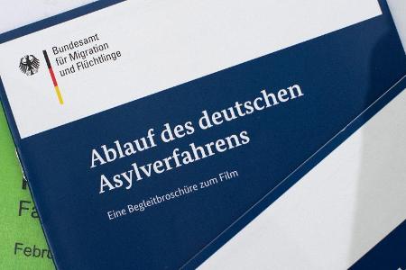 Asylbewerber zündet sich auf offener Straße an Asylbewerber zündet sich auf offener Straße an