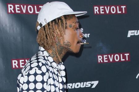 Dass er zu den Rauchern gehört, ist kein Geheimnis: Wiz Khalifa (28, 