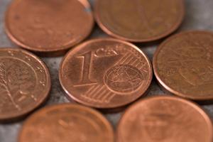 Rechnungen in Münzen bezahlen: Wie viel Kleingeld ist erlaubt?
