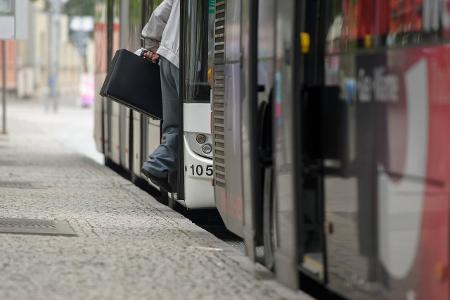 Artikelbild Versicherung Arbeitsweg.jpg