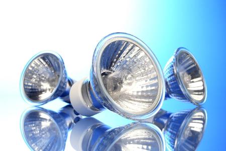 Halogenlampe McPhoto Kerpa.jpg Halogenlampe McPhoto Kerpa.jpg