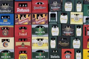 Handel hebt die Bierpreise an 