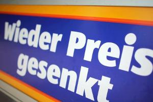 Massive Preissenkungen bei Aldi