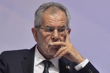 Alexander van der Bellen imago CTK Photo.jpg