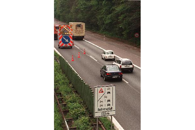 Verkehrsirrtümer Lichthupe Reißverschlussverfahren und Co.