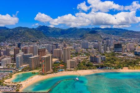 Hawaii hat zahllose Traumstrände, der berühmteste unter ihnen zählt nicht mehr dazu. Der gut drei Kilometer lange Waikiki-St...