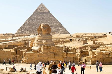 Pyramide Imago blickwinkel.jpg