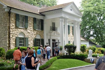 graceland imago kyodo news.jpg