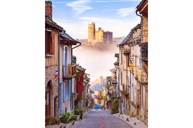 Photobox Instagram Photography Awards shortlisted Travel image in Najac by @aaronjenkin.jpg