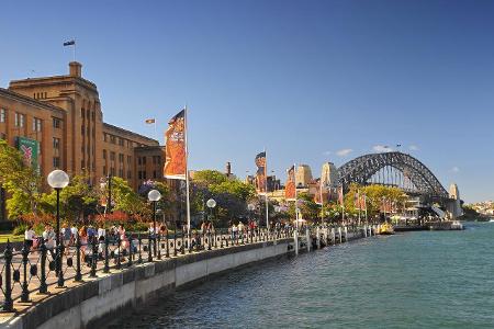 Sydney Imago Images BE&W.jpg