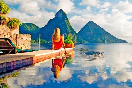 Farbenspiele durch Reflektion auf St. Lucia