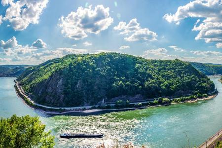 Das Rheintal gehört zu den schönsten Gebieten in Deutschland. Von Mainz bis Köln schlängelt sich die Route der Rheinromantik...