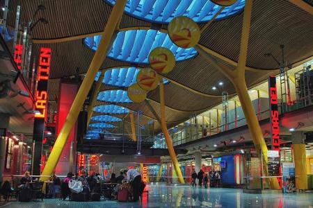 Auf der Acht landet der Airport in Madrid (MAD). Die Spanier schrammen mit 3,99 Punkten nur knapp an einer Vier vor dem Komm...