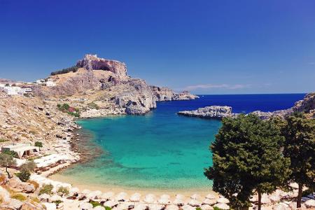 St. Pauls Bay, Griechenland: Die Mittelmeerinsel Rhodos besitzt einen der schönsten Strände Europas. Das smaragdgrüne Wasser...