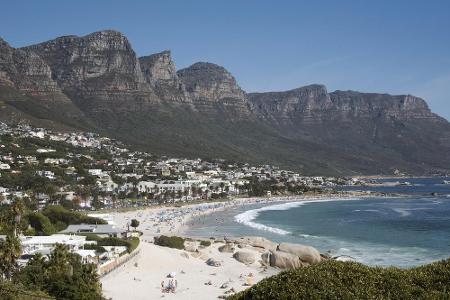 Camp's Bay Beach, Südafrika: Willkommen an der Côte d'Azur Afrikas! Im Gegensatz zum europäischen 