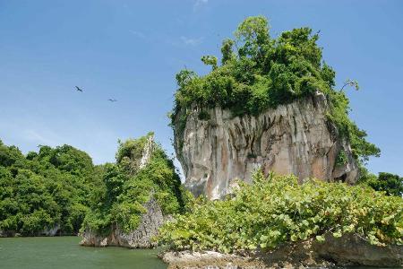 Best_Regions_10_Los Haitises National Park, Dominican Republic.jpg