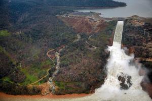 Volle Wasserkraft: Die gigantischsten Staudämme der Welt