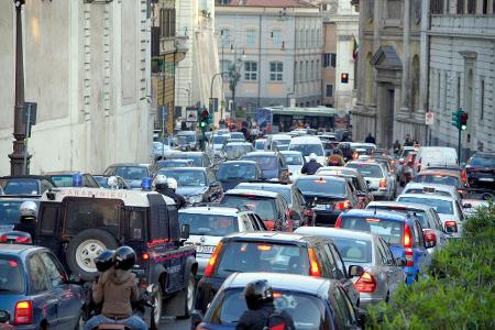 Straßenverkehr Italien