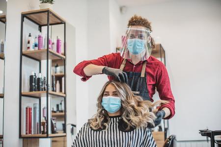 Friseurbesuch unter Corona-Bedingungen